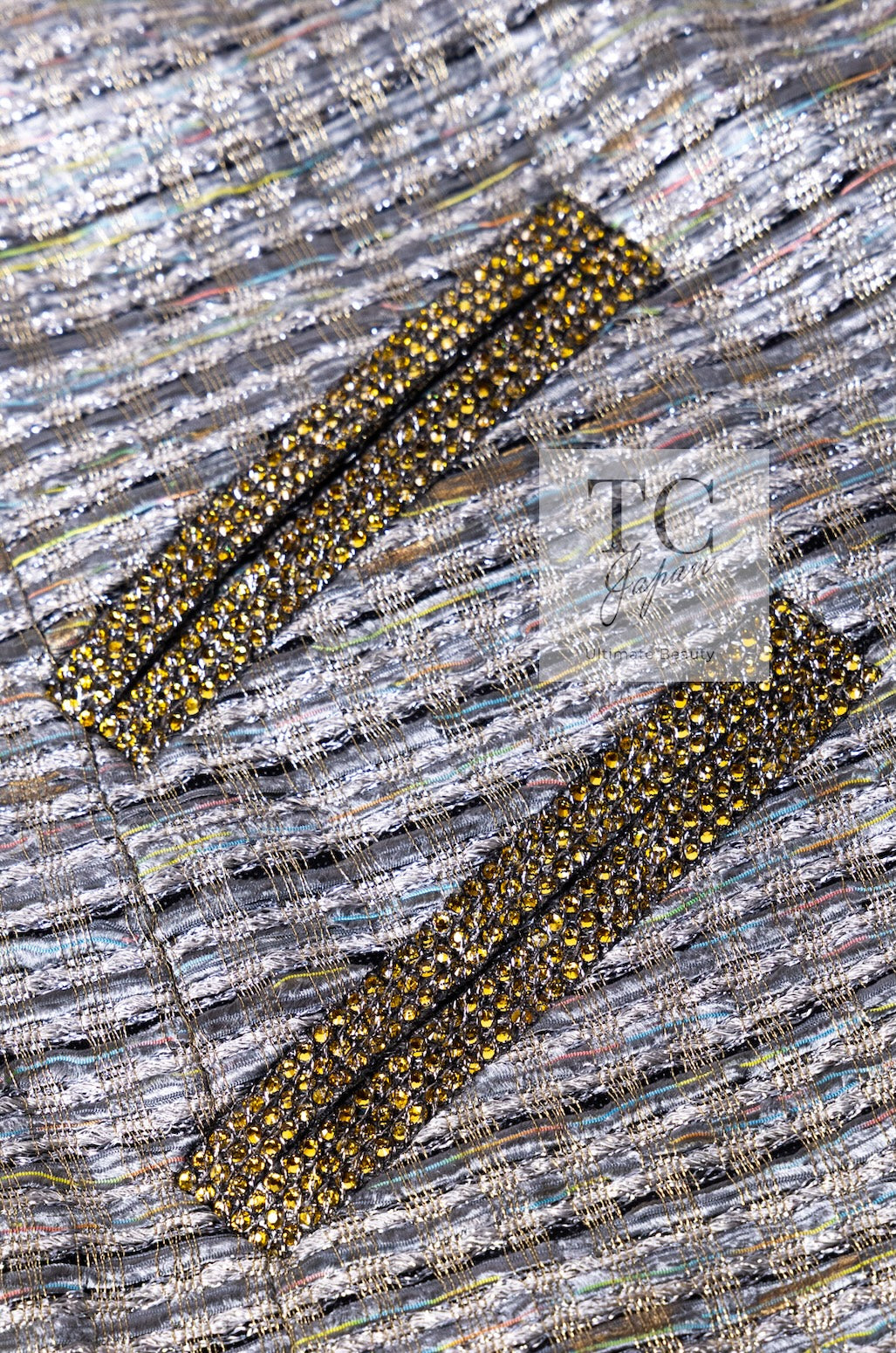 CHANEL 11S Silver Gray Yellow Rhinestone Trim Jacket 40 シャネル シルバー グレー イエロー 豪華 ラインストーン トリム ジャケット 即発