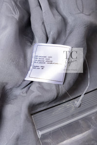 CHANEL 11S Silver Gray Yellow Rhinestone Trim Jacket 40 シャネル シルバー グレー イエロー 豪華 ラインストーン トリム ジャケット 即発