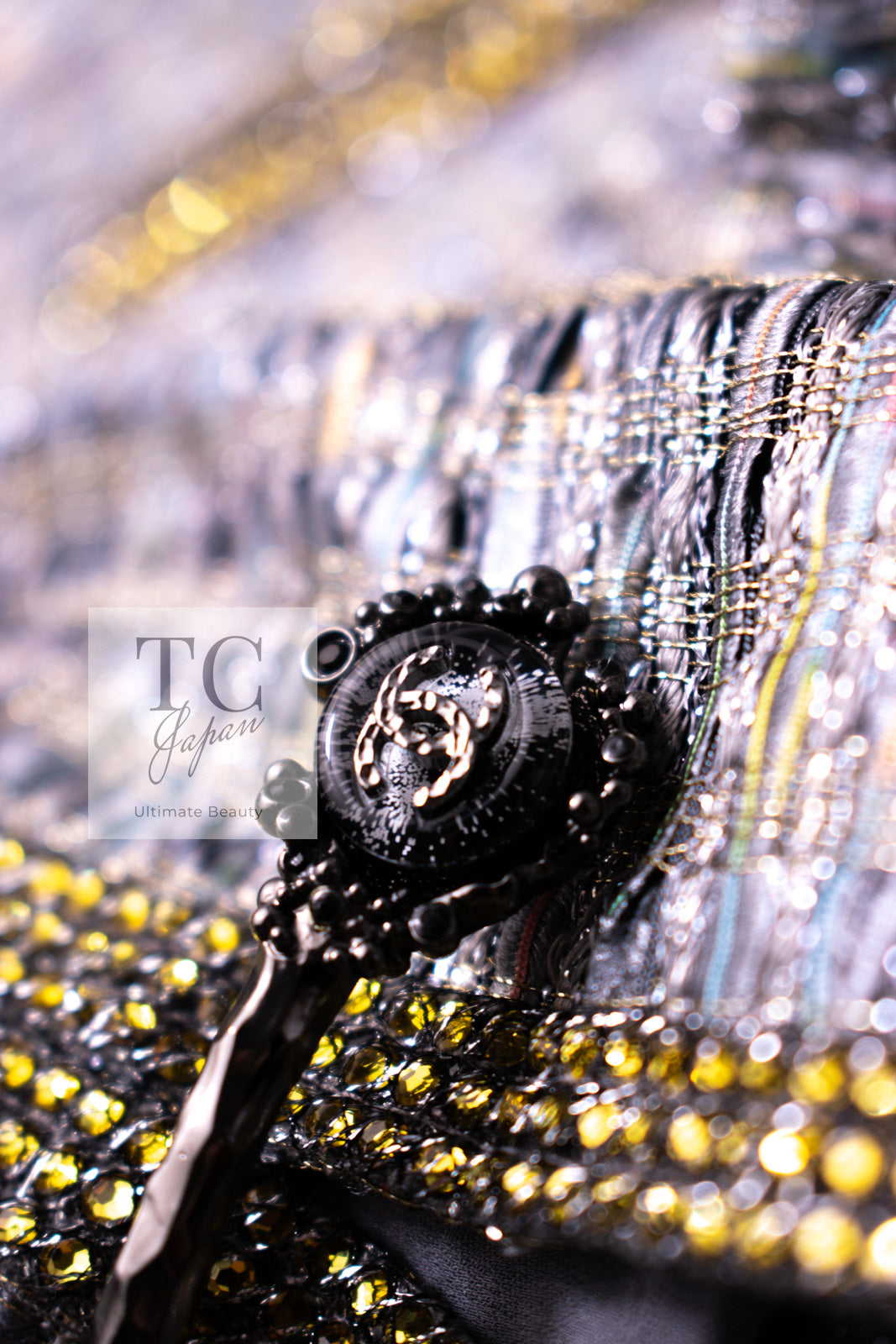 CHANEL 11S Silver Gray Yellow Rhinestone Trim Jacket 40 シャネル シルバー グレー イエロー 豪華 ラインストーン トリム ジャケット 即発