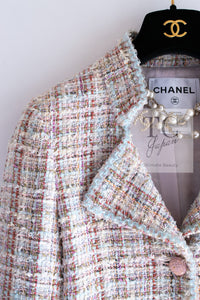 シャネルCHANELのピンクローズガーデンルサージュツイードジャケットとスカートのスーツ、34-36サイズ