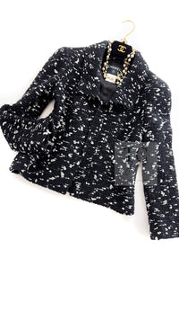 CHANEL 02A Black White Wool Tweed Jacket 42 シャネル ブラック ホワイト ウール ツイード ジャケット 即発