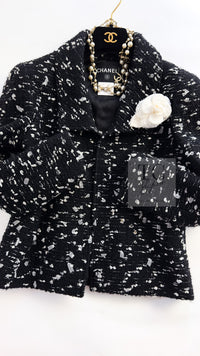 CHANEL 02A Black White Wool Tweed Jacket 42 シャネル ブラック ホワイト ウール ツイード ジャケット 即発