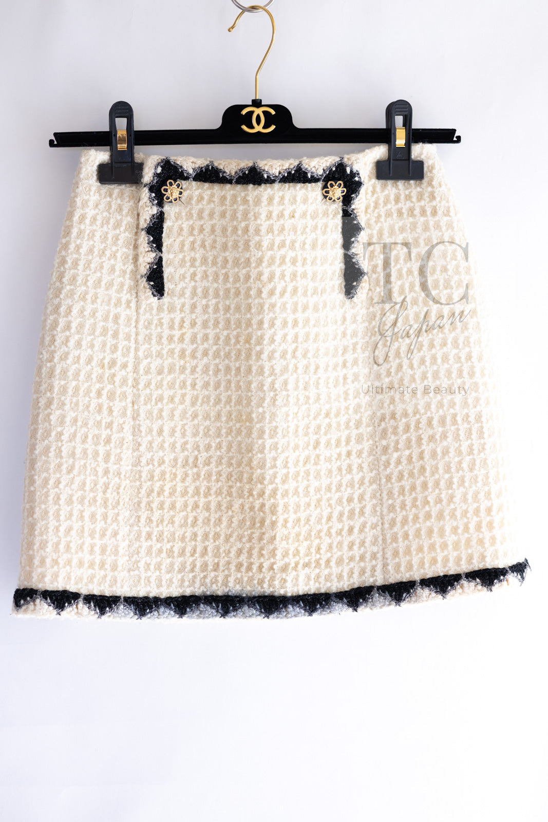 CHANEL 15PF Cream Black Wool Tweed Skirt 38 シャネル クリーム ブラック ウール ツイード スカート 即発