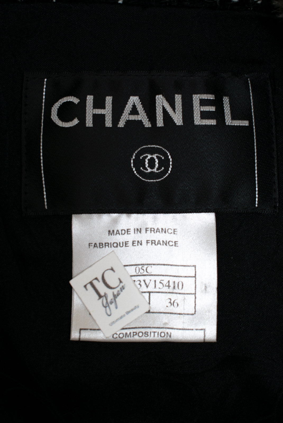CHANEL 05C Black Creme Fringe Trimmed Tweed Jacket 36 38 シャネル ブラック クリーム フリンジトリミング ツイード ジャケット 即発 - TC JAPAN