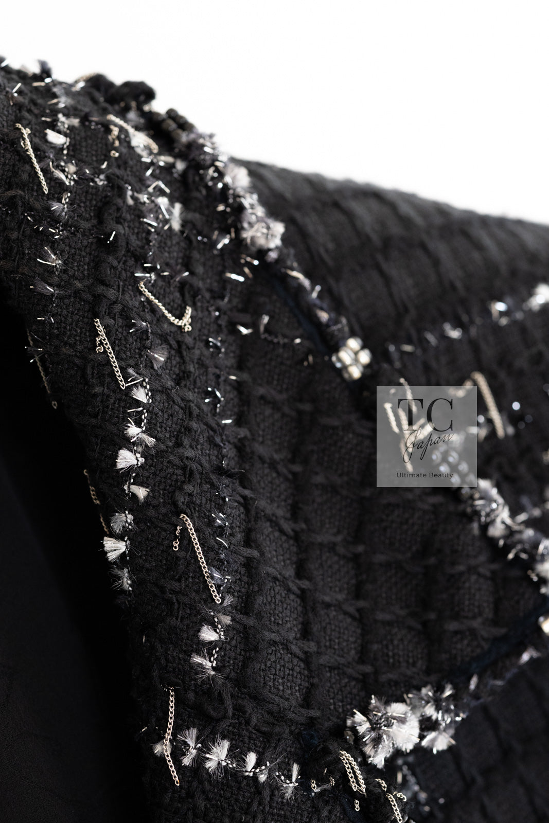 CHANEL Jacket 08C Black Beaded Chain Cotton Wool Tweed 42 シャネル ジャケット CHANEL ブラック ビーズ チェーン コットン ウール ツイード - TC JAPAN