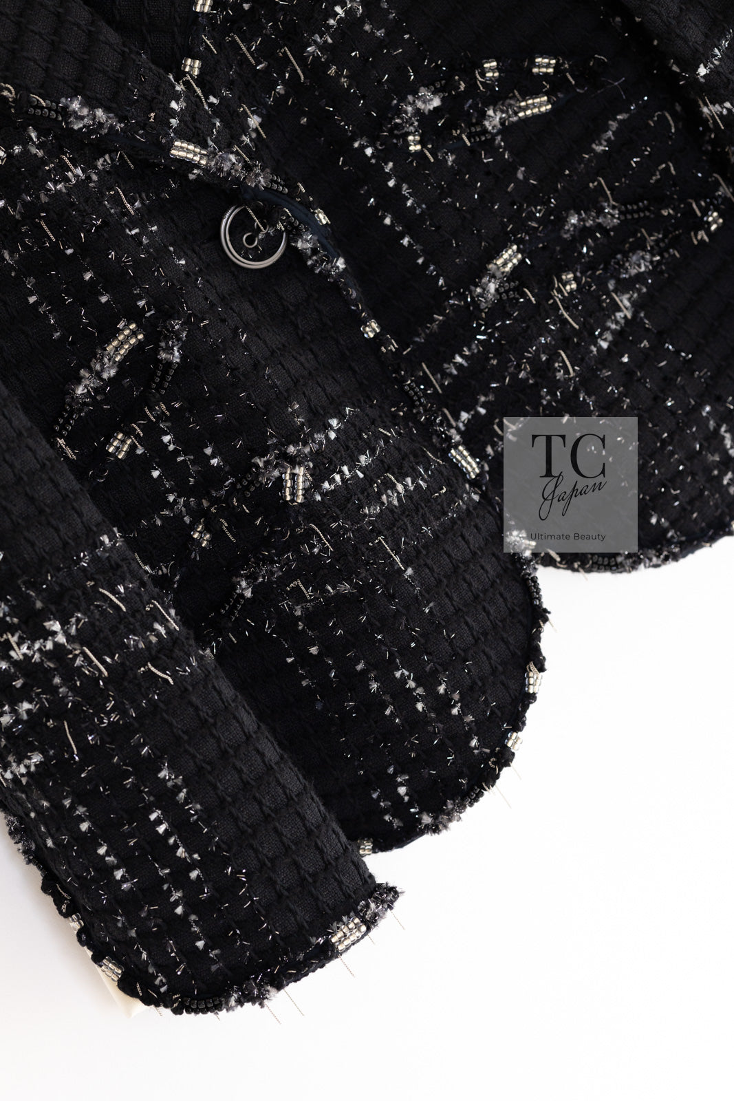 CHANEL Jacket 08C Black Beaded Chain Cotton Wool Tweed 42 シャネル ジャケット CHANEL ブラック ビーズ チェーン コットン ウール ツイード - TC JAPAN