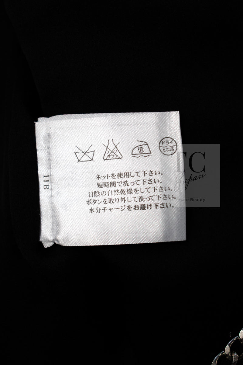 CHANEL 06S Black Metallic Chain Trim Tweed Jacket 38 シャネル ブラック メタリック チェーン トリム ツイード ジャケット 即発
