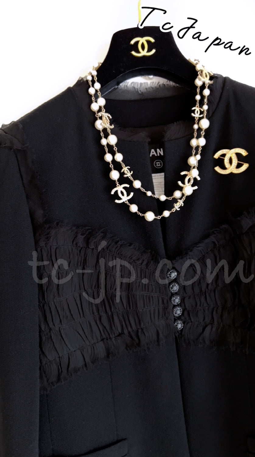 CHANEL 04S Black CC Logo Buttons Wool Jacket Naomi Watts 36 38 シャネル 定番 ブラック ココボタン ウール ジャケット 冠婚葬祭 即発