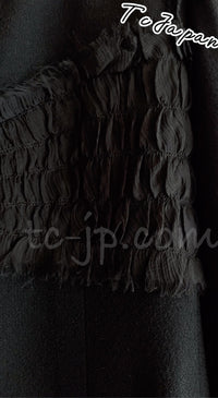 CHANEL 04S Black CC Logo Buttons Wool Jacket Naomi Watts 36 38 シャネル 定番 ブラック ココボタン ウール ジャケット 冠婚葬祭 即発