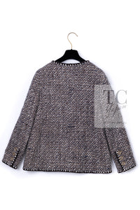 CHANEL 01A Vinatge Brown Collarless Wool Silk Tweed Coat Jacket 38 シャネル ヴィンテージ ブラウン ノーカラー ウール シルク ツイード コート ジャケット 即発