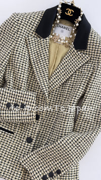 CHANEL 02S Light Green Black Cotton Tweed Jacket 38 40 シャネル ライト グリーン ブラック コットン ツイード ジャケット 即発