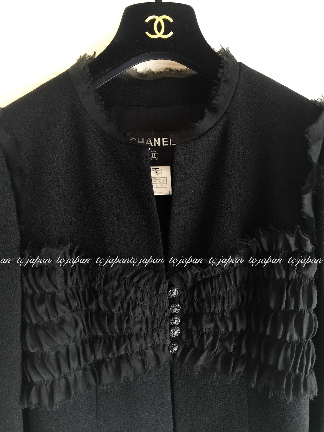 CHANEL 04S Black CC Logo Buttons Wool Jacket Naomi Watts 36 38 シャネル 定番 ブラック ココボタン ウール ジャケット 冠婚葬祭 即発 - TC JAPAN