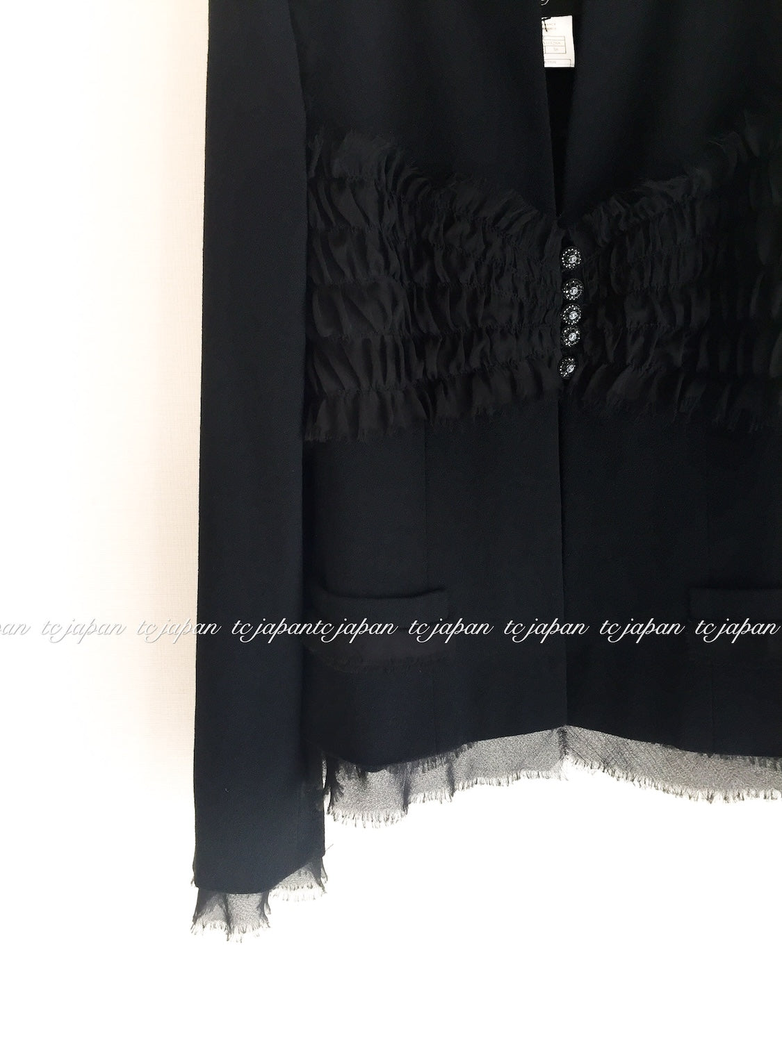 CHANEL 04S Black CC Logo Buttons Wool Jacket Naomi Watts 36 38 シャネル 定番 ブラック ココボタン ウール ジャケット 冠婚葬祭 即発 - TC JAPAN