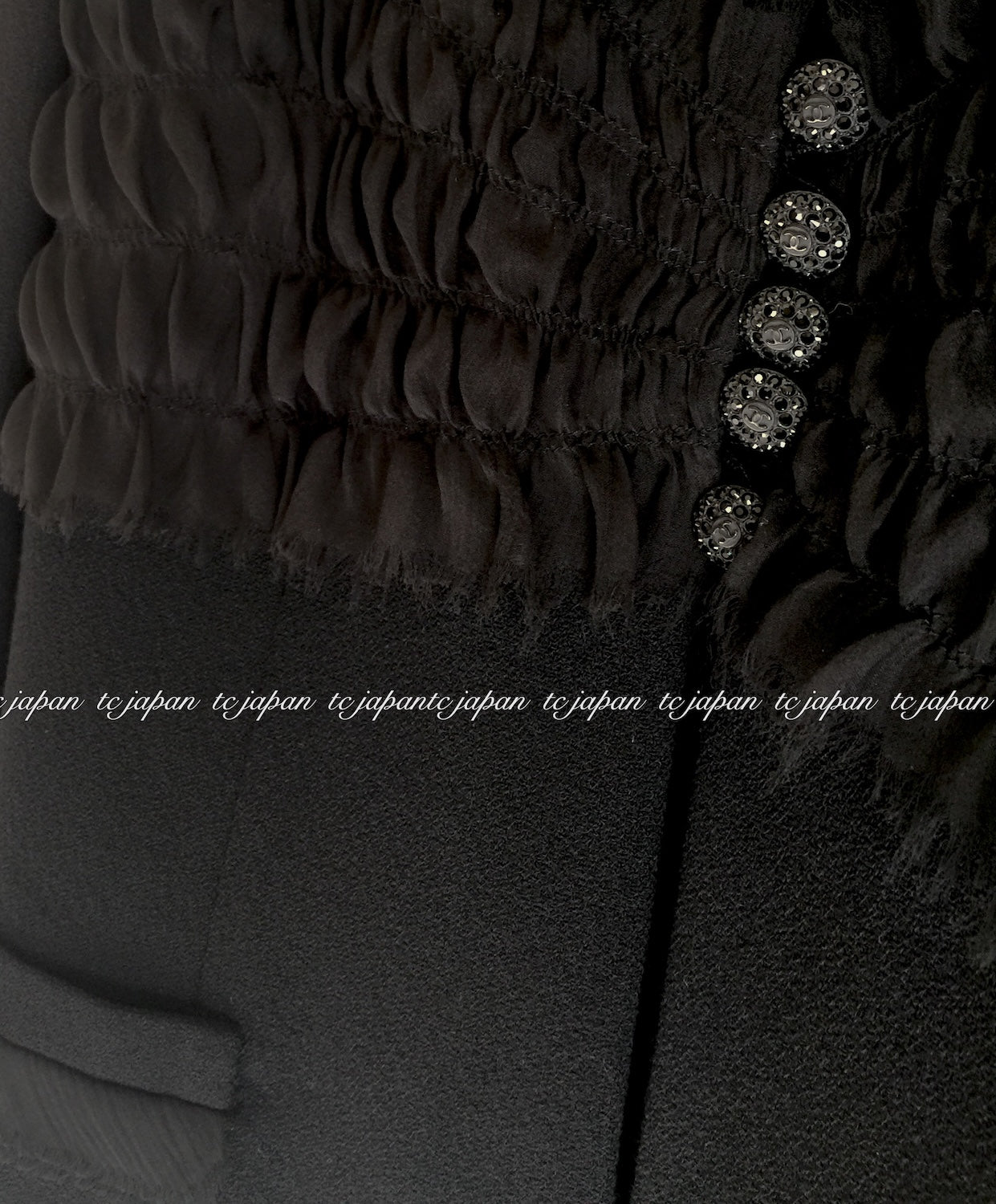 CHANEL 04S Black CC Logo Buttons Wool Jacket Naomi Watts 36 38 シャネル 定番 ブラック ココボタン ウール ジャケット 冠婚葬祭 即発 - TC JAPAN