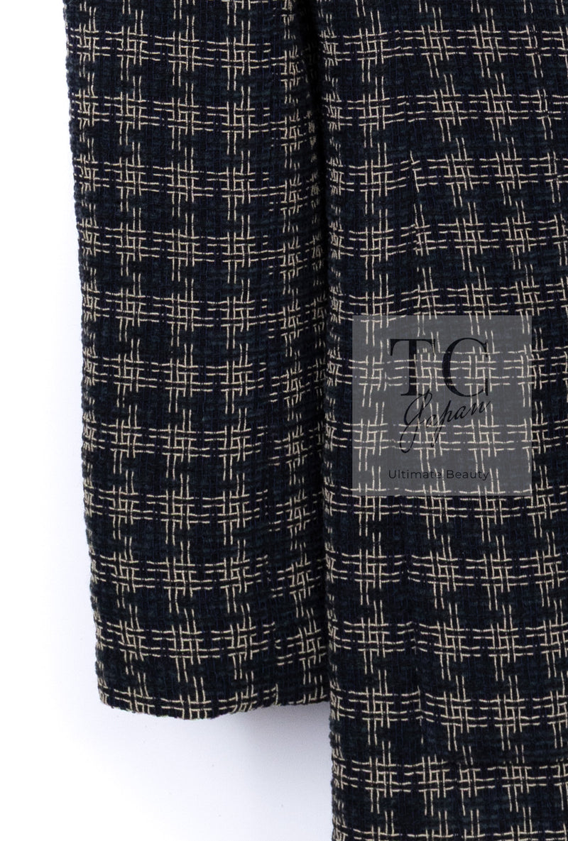 CHANEL 95A Vintage Black Beige Check Wool Tape Ribbon Tweed Jacket CC Button 36 38 シャネル ヴィンテージ ブラック ベージュ チェック 千鳥格子 柄 ウール テープ リボン ツイード ジャケット CCボタン 即発