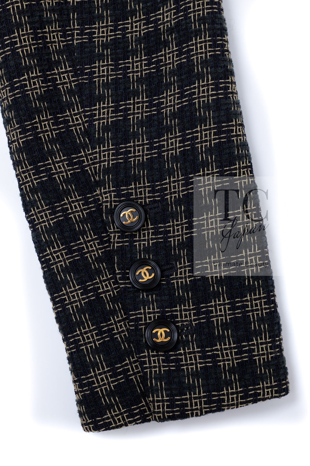 CHANEL 95A Vintage Black Beige Check Wool Tape Ribbon Tweed Jacket CC Button 36 38 シャネル ヴィンテージ ブラック ベージュ チェック 千鳥格子 柄 ウール テープ リボン ツイード ジャケット CCボタン 即発
