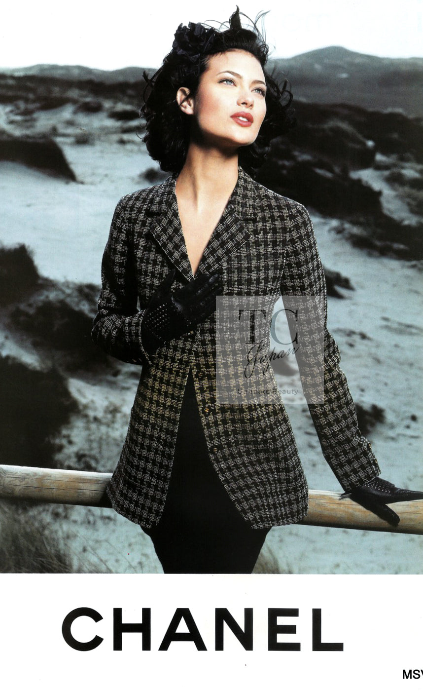 CHANEL 95A Vintage Black Beige Check Wool Tape Ribbon Tweed Jacket CC Button 36 38 シャネル ヴィンテージ ブラック ベージュ チェック 千鳥格子 柄 ウール テープ リボン ツイード ジャケット CCボタン - TC JAPAN