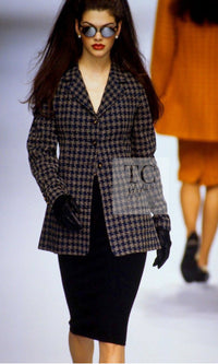 CHANEL 95A Vintage Black Beige Check Wool Tape Ribbon Tweed Jacket CC Button 36 38 シャネル ヴィンテージ ブラック ベージュ チェック 千鳥格子 柄 ウール テープ リボン ツイード ジャケット CCボタン - TC JAPAN
