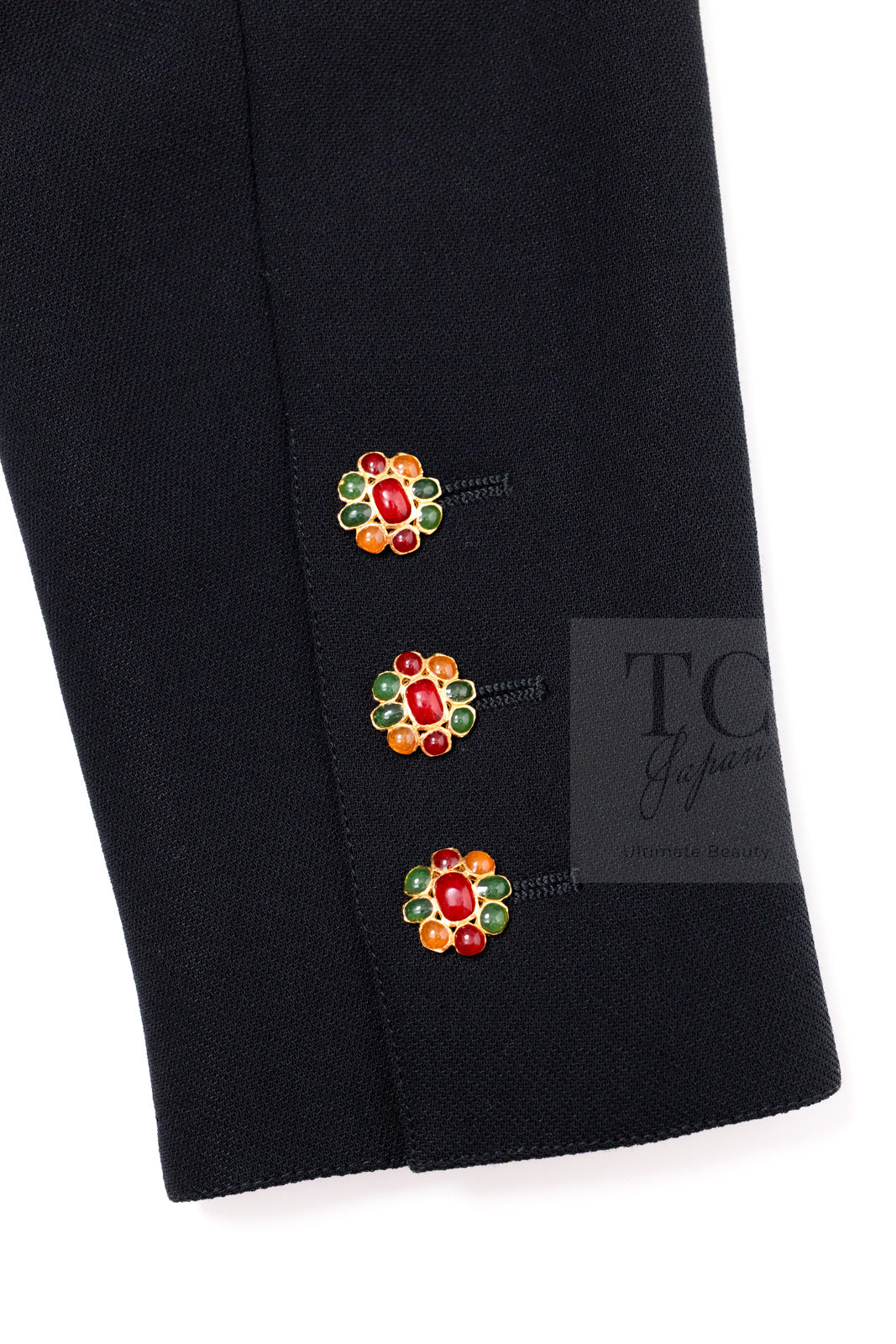 CHANEL 96A Vintage Black Wool Gripoix Jewelry Botton Jacket 34 36 シャネル ヴィンテージ ブラック ウール グリポワ 宝石 ボタン ジャケット 即発