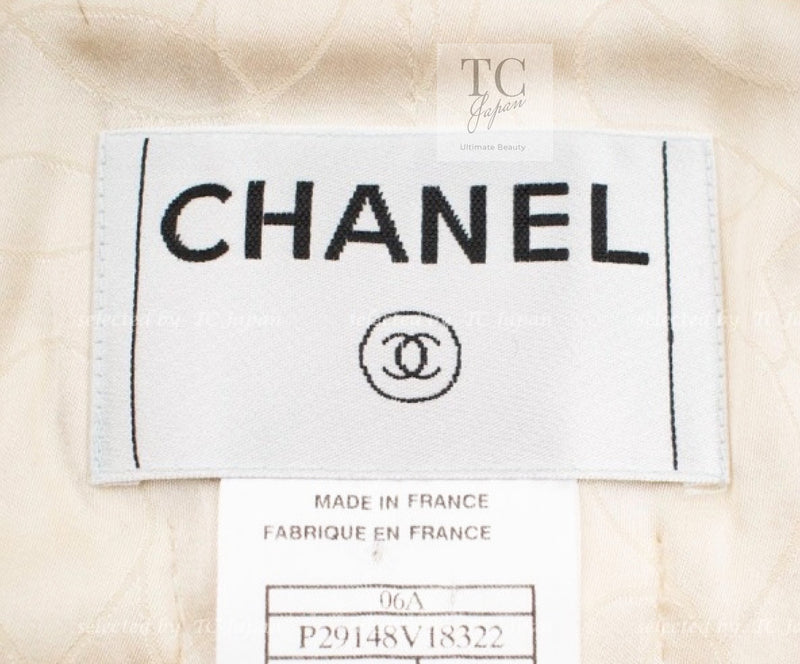 CHANEL 06PF Limited Cream Ivory Trim Wool Silk Tweed Jacket Skirt Suit 36 38 シャネル クリーム ブラック レッド ウール シルク ツイード ジャケット スカート スーツ 即発