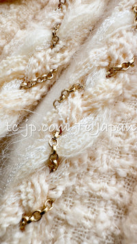 CHANEL 07A Creme Ivory Gold Chain Trim Wool Tweed Jacket Skirt Suit 38 シャネル クリーム アイボリー ゴールド チェーン トリム ウール ツイード ジャケット スカート スーツ 即発