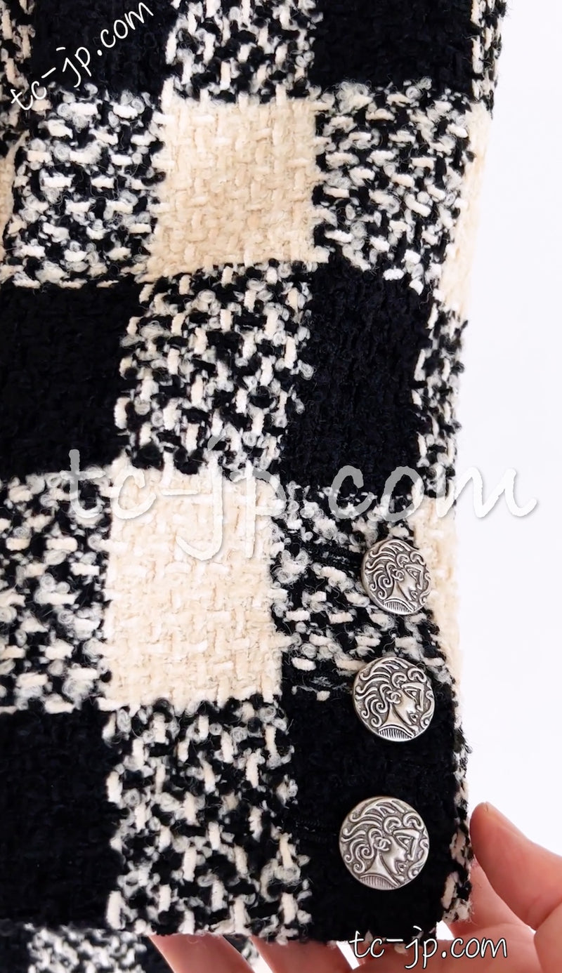 CHANEL 16PF Ivory Black Wool Silk Double Tweed Coat 38 40 シャネル アイボリー ブラック ウール シルク チェック ツイード コート メンズも！即発