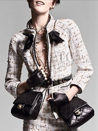 CHANEL 19S White Gold Bow Zip up Jacket Skirt Suit 36 シャネル ホワイト ゴールド ジップアップ リボン ツイード ジャケット スカート スーツ 即発