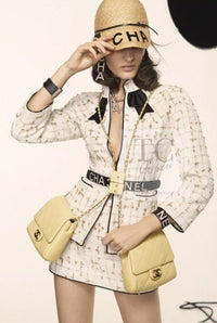 CHANEL 19S White Gold Bow Zip up Jacket Skirt Suit 36 シャネル ホワイト ゴールド ジップアップ リボン ツイード ジャケット スカート スーツ 即発