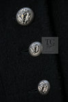 CHANEL 08A Black Wool Big Lion Button Jacket Coat 36 38 シャネル ブラック ウール 大きい ライオン ボタン ジャケット コート 即発