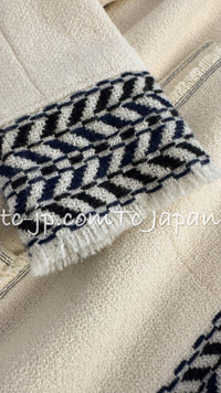 CHANEL 04A Ivory Black Wool 100% Tweed Coat 38 シャネル アイボリー ブラック ウール100% ツイード コート 即発
