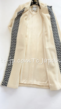 CHANEL 04A Ivory Black Wool 100% Tweed Coat 38 シャネル アイボリー ブラック ウール100% ツイード コート 即発