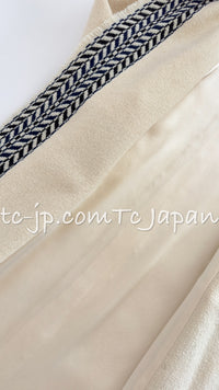 CHANEL 04A Ivory Black Wool 100% Tweed Coat 38 シャネル アイボリー ブラック ウール100% ツイード コート 即発