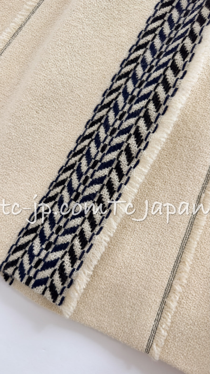 CHANEL 04A Ivory Black Wool 100% Tweed Coat 38 シャネル アイボリー ブラック ウール100% ツイード コート 即発