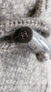 CHANEL 21B Gray Silver Wool Alpaca Blouson Duffel Coat 36 38 42 44 46 シャネル グレー シルバー ウール アルパカ ブルゾン ダッフル コート 即発 - TC JAPAN