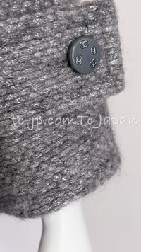 CHANEL 21B Gray Silver Wool Alpaca Blouson Duffel Coat 36 38 42 44 46 シャネル グレー シルバー ウール アルパカ ブルゾン ダッフル コート 即発 - TC JAPAN