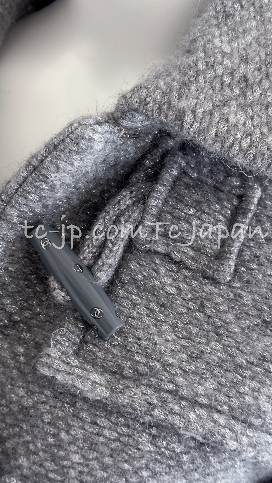 CHANEL 21B Gray Silver Wool Alpaca Blouson Duffel Coat 36 38 42 44 46 シャネル グレー シルバー ウール アルパカ ブルゾン ダッフル コート 即発 - TC JAPAN
