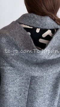 CHANEL 21B Gray Silver Wool Alpaca Blouson Duffel Coat 36 38 42 44 46 シャネル グレー シルバー ウール アルパカ ブルゾン ダッフル コート 即発 - TC JAPAN