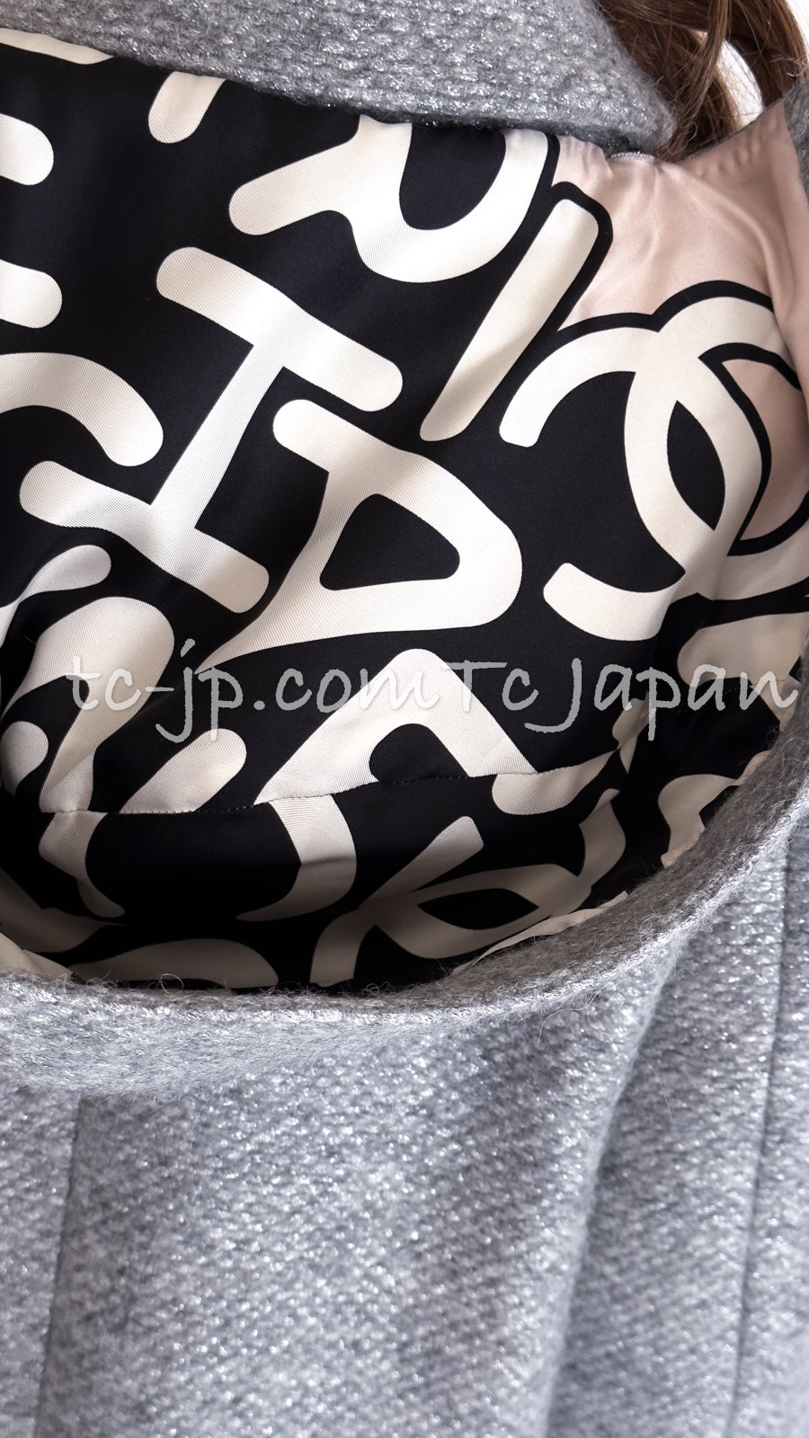 CHANEL 21B Gray Silver Wool Alpaca Blouson Duffel Coat 36 38 42 44 46 シャネル グレー シルバー ウール アルパカ ブルゾン ダッフル コート 即発 - TC JAPAN