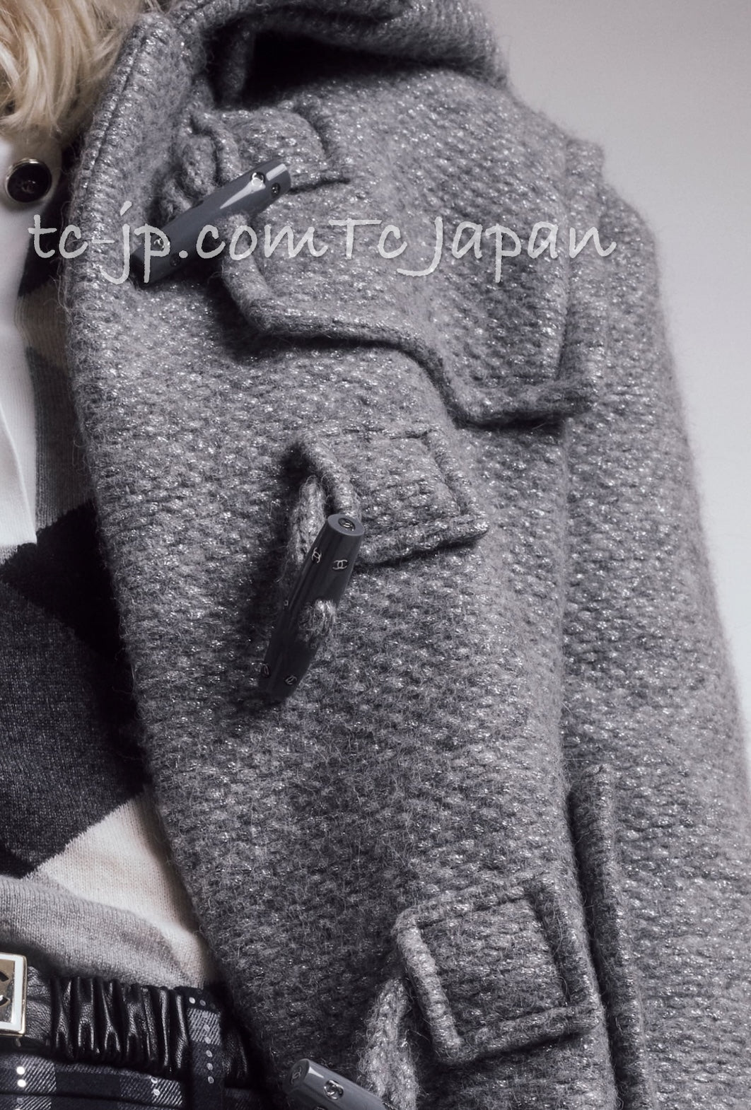 CHANEL 21B Gray Silver Wool Alpaca Blouson Duffel Coat 36 38 42 44 46 シャネル グレー シルバー ウール アルパカ ブルゾン ダッフル コート 即発 - TC JAPAN