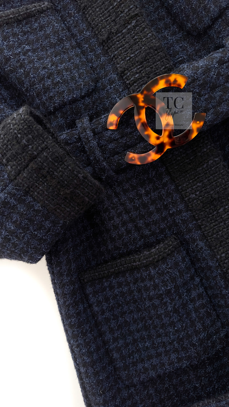 CHANEL 17B Navy Black BIG CC Logo Belt Jacket Coat 36 シャネル ネイビー ブラック ビッグ CC ロゴ ベルト付 ノーカラー ジャケット コート 即発