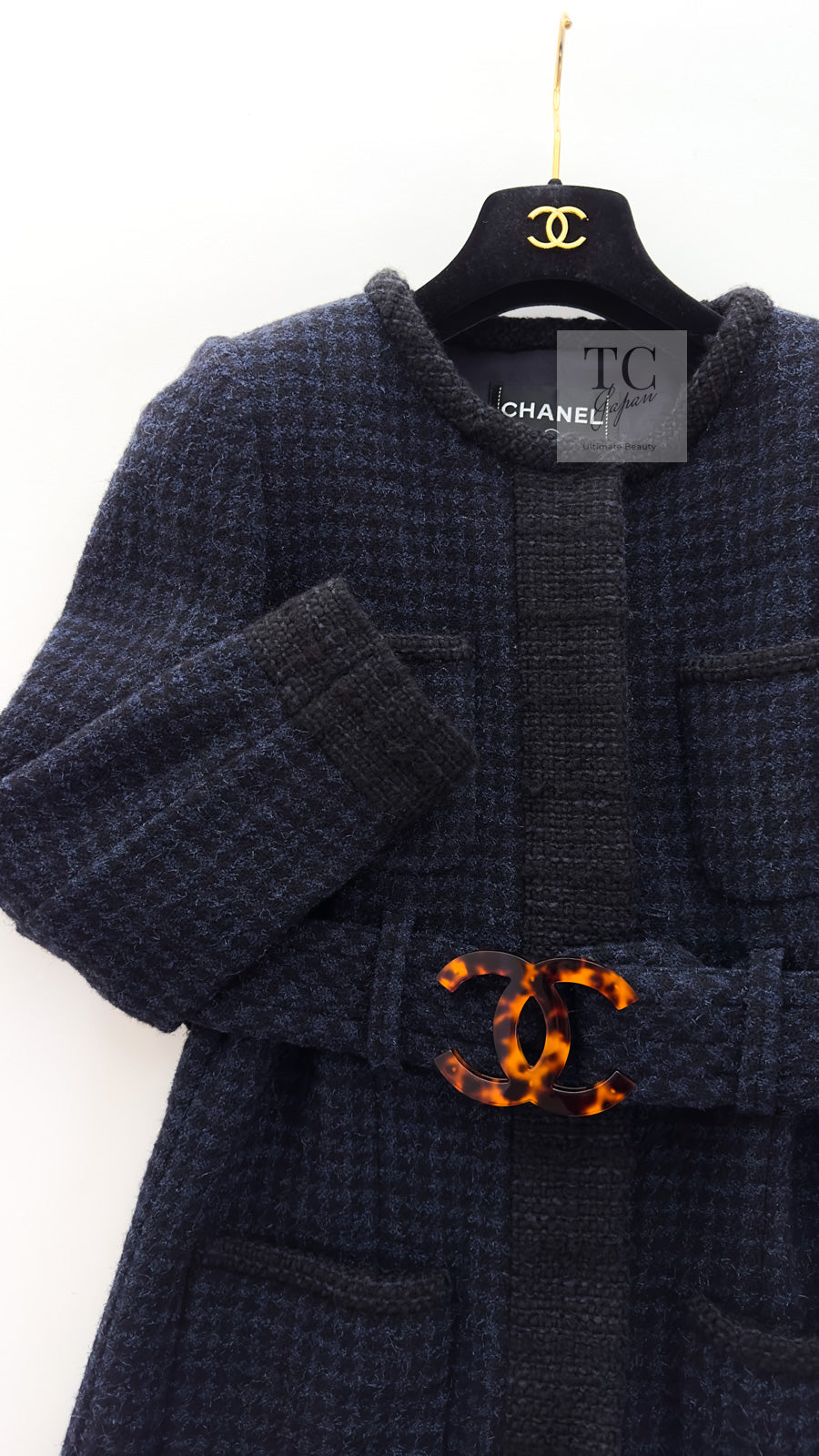 CHANEL 17B Navy Black BIG CC Logo Belt Jacket Coat 36 シャネル ネイビー ブラック ビッグ CC ロゴ ベルト付 ノーカラー ジャケット コート 即発