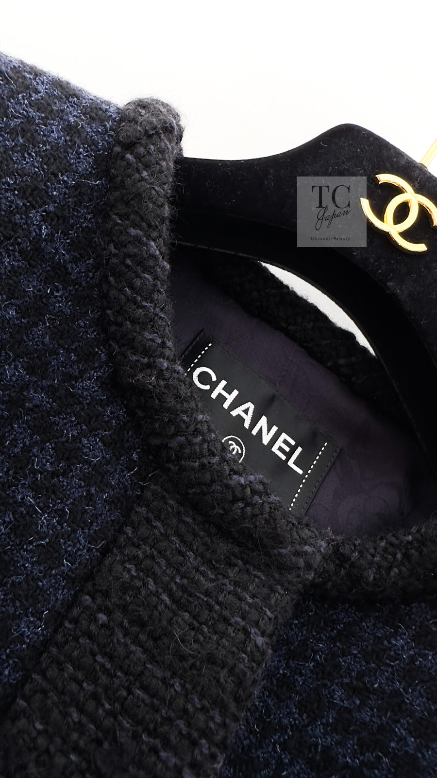 CHANEL 17B Navy Black BIG CC Logo Belt Jacket Coat 36 シャネル ネイビー ブラック ビッグ CC ロゴ ベルト付 ノーカラー ジャケット コート 即発