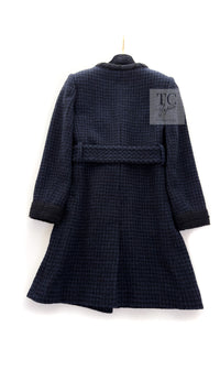 CHANEL 17B Navy Black BIG CC Logo Belt Jacket Coat 36 シャネル ネイビー ブラック ビッグ CC ロゴ ベルト付 ノーカラー ジャケット コート 即発