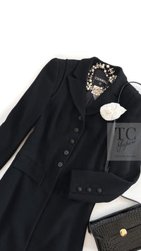 CHANEL 06A Black Wool Tweed Coat 34 シャネル ブラック ウール ツイード コート ラインストーン ビジュー ボタン即発