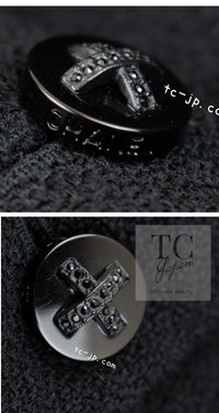 CHANEL 06A Black Wool Tweed Coat 34 シャネル ブラック ウール ツイード コート ラインストーン ビジュー ボタン即発