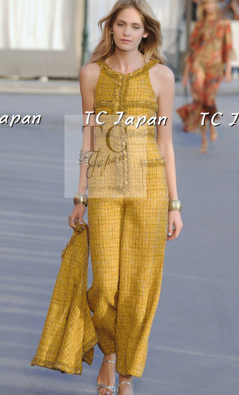 CHANEL 11C Yellow Gold Wool Cotton Swarovski Crystal Tweed Jacket Skirt Suit 38 シャネル イエロー ゴールド スワロフスキー ウール コットン ツイード ジャケット スカート スーツ 即発