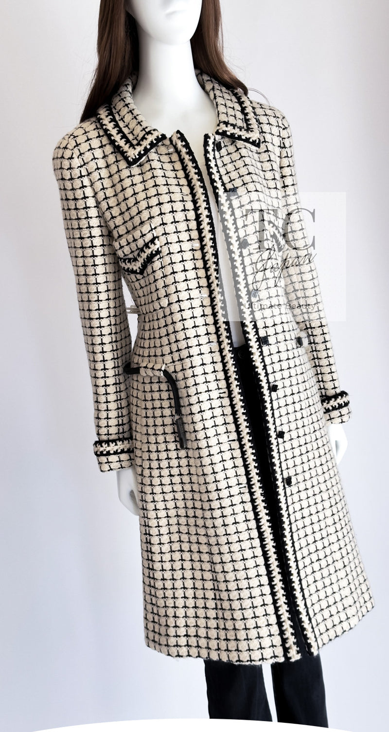 CHANEL 00A Creme Ivory Black Check Wool Alpaca Mohair Belt Tweed Coat 38 シャネル クリーム アイボリー ブラック チェック ウール アルパカ ベルト ツイード コート 即発