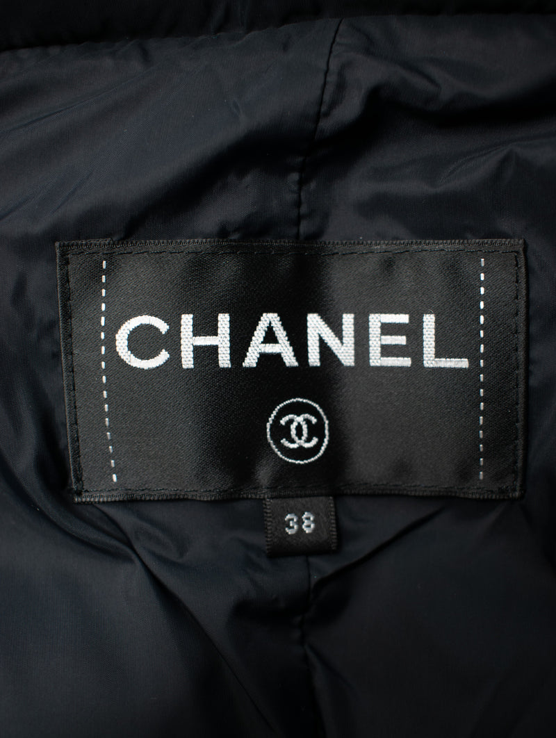 CHANEL 18A Black Metallic Trim Puffer Jacket Coat 38 シャネル ブラック メタリック トリム ココボタン 中綿ダウン ジャケット コート 即発
