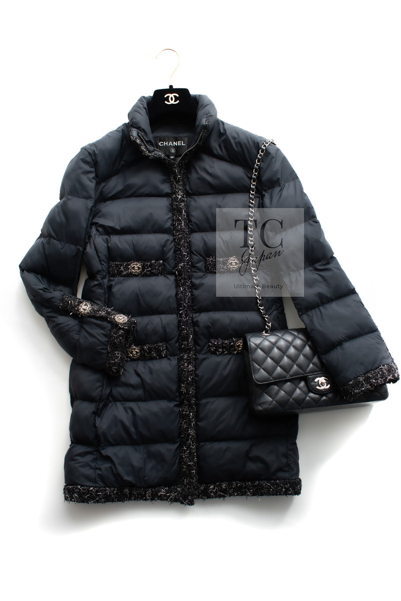 CHANEL 18A Black Metallic Trim Puffer Jacket Coat 34 シャネル ブラック メタリック トリム ココボタン 中綿ダウン ジャケット コート 即発