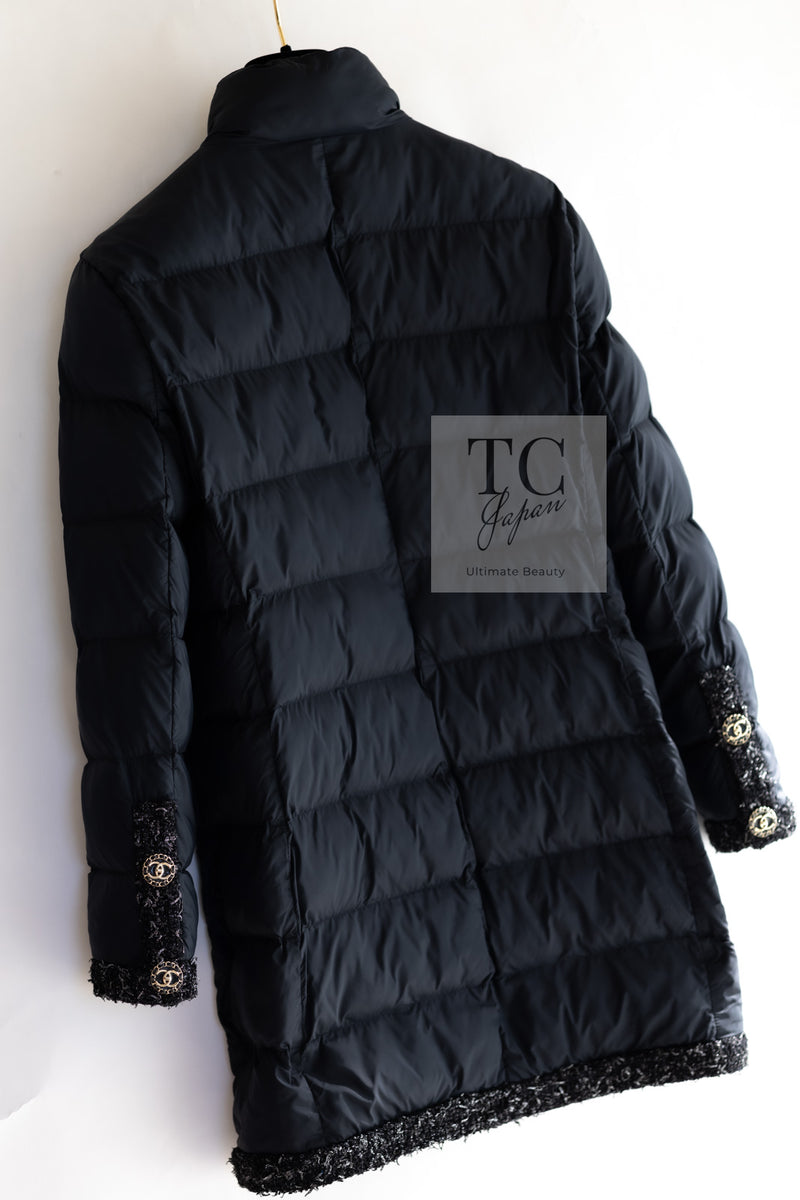 CHANEL 18A Black Metallic Trim Puffer Jacket Coat 34 シャネル ブラック メタリック トリム ココボタン 中綿ダウン ジャケット コート 即発